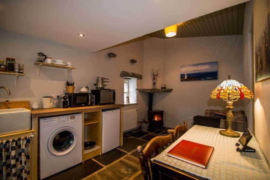 Fermoyle Properties Glynn'S Cottage Fanore 外观 照片